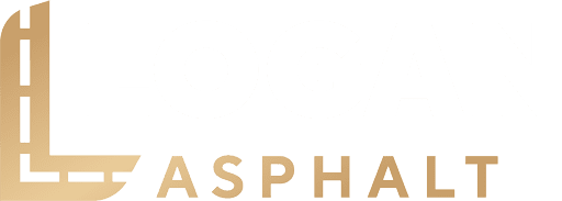Logan Asphalt - Logo in white and gold for dark mode